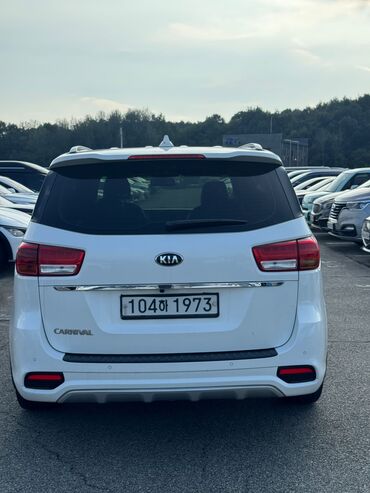 Kia: Kia Carnival: 2020 г., 2.2 л, Автомат, Дизель, Минивэн — 5