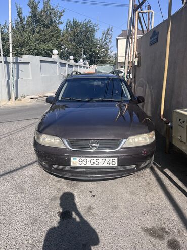 Opel: Opel Vectra: 1.8 л | 2000 г. 510000 км Универсал