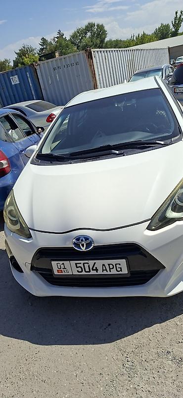 тойота приус с: Toyota Aqua: 2016 г., 1.5 л, Вариатор, Гибрид, Хэтчбэк — 6