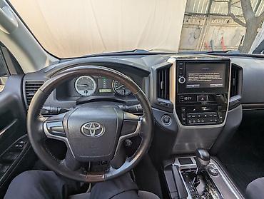land gruser: Toyota Land Cruiser: 2019 г., 4 л, Автомат, Бензин, Внедорожник — 8