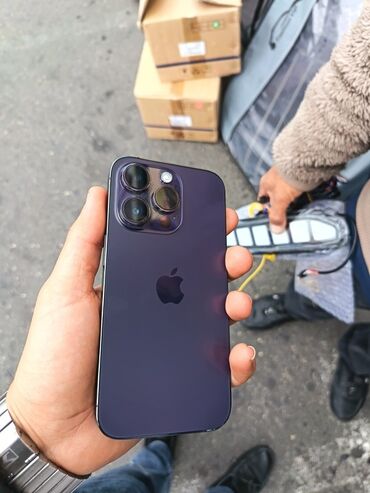 iphone 14 mini: IPhone 14 Pro, Deep Purple, Битый