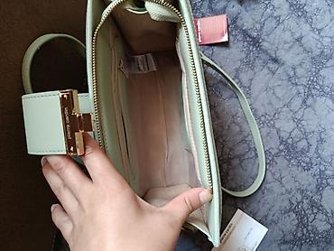 muncuqdan sumka: **Pierre Cardin qadın çantası** Pierre Cardin brendinə məxsus çiyin — 4