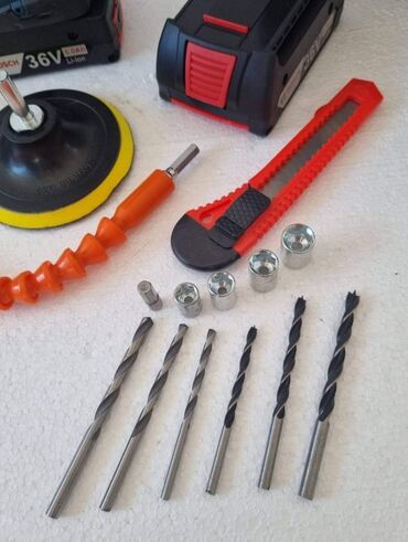 Akumulatorski odvijači: Prodajem novu i kvalitetnu aku bušilicu (šrafilica) BOSCH sa dodacima na lalafo.rs — 2 Akumulatorski odvijači: Prodajem novu i kvalitetnu aku bušilicu (šrafilica) BOSCH sa dodacima — 2