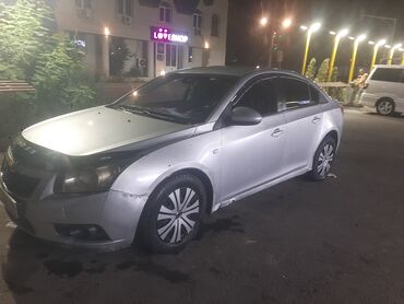 шеврале крузе: Chevrolet Cruze: 2012 г., 1.6 л, Механика, Бензин, Седан
