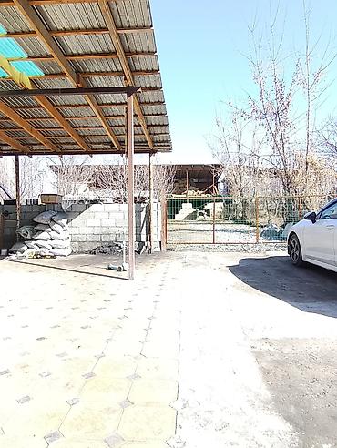 Продажа коттеджей и домов: Срочно Арашан айылынан чон мансардный там сатылат участок 10 соток мал — 6