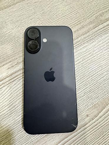 iphone ucun ekran sekilleri: IPhone 16, 128 GB, Jet Black, Qırıq, Barmaq izi, Simsiz şarj — 5
