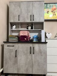 кухиний шкаф: Новая почти использовали три месяца! Сами покупали за 13.000 срочно