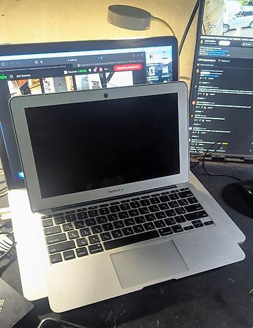 ssd apple: Apple MacBook Air 11" (Early 2015) - Экран: 11.6", матовый, подсветка — 4