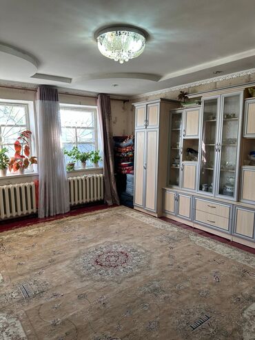 1 комнат квартира керек: Дом, 64 м², 4 комнаты, Собственник, Старый ремонт