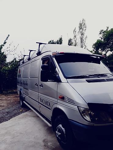 w210 e320: Фургон/микроавтобус Mercedes-Benz Sprinter Кызматар уй кочуру же — 1