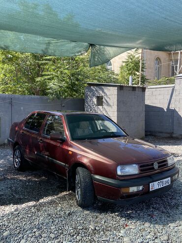 матиз рейка: Volkswagen Vento: 1993 г., 1.8 л, Механика, Бензин, Седан