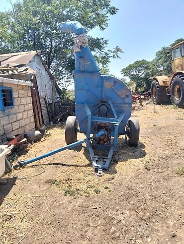 traktor matoru: Köhnə tipli traktor qoşqulu saman/ot üfürən–xırdalayıcı (saman — 2