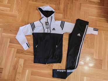 Gornji i donji deo: Zenske trenerke S,M,L,XL,XXL,3XL velicine za samo 3600 din
pb — 9