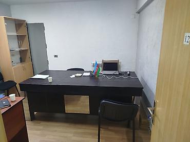 İcarəyə ofis otağı. Kiçik və funksional iş məkanıdır, fərdi