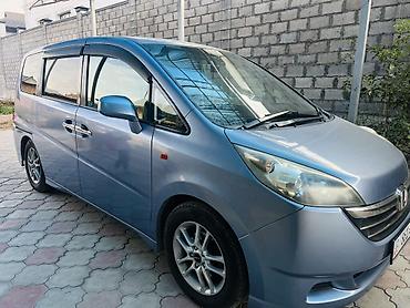 dongfeng aeolus l7 ev: Honda Stepwgn: 2005 г., 2 л, Автомат, Бензин, Минивэн — 1