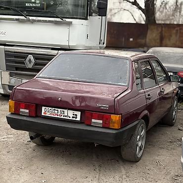 ВАЗ (ЛАДА): ВАЗ (ЛАДА) 21099: 2002 г., 1.7 л, Ручные, Бензин, Седан — 8