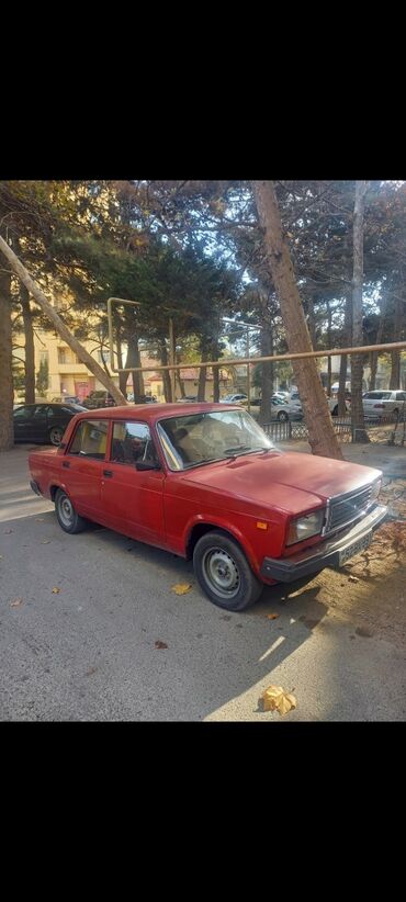 vaz 2107 modelka: VAZ (LADA) 2107: 1.6 l. | 1992 il Sedan