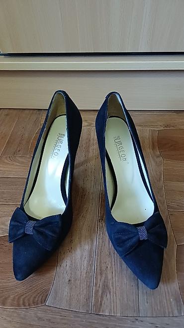 Другая женская обувь: Туфли женские, размер 36–37 (всё вместе отдам за 5000 сом) 1) Нарядные — 6