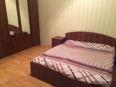 Uzunmüddətli kirayə mənzillər: Otag yoldasi .Posolok kiroovda 3 mərtəbəli 200 kv m olan 4 — 8