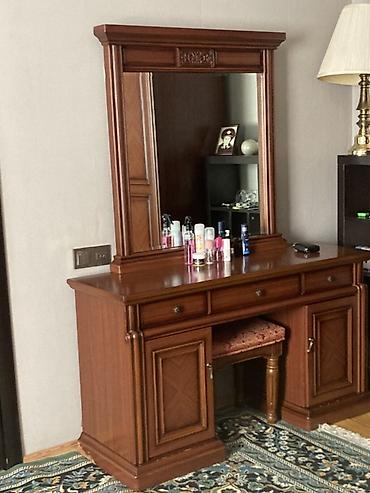 сапоги классика: Klassik üslubda yataq otağı mebeli dəsti. matras satılmır . yaxşl — 5