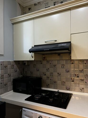 Sifarişlə mətbəx mebeli: Tecili! Metbex mebeli satilir! Ölçüler: uzunluq - 2,60 m, en - 60 sm -da lalafo.az — 8 Sifarişlə mətbəx mebeli: Tecili! Metbex mebeli satilir! Ölçüler: uzunluq - 2,60 m, en - 60 sm — 8