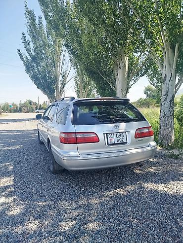 Транспорт: Toyota Camry: 1998 г., 2.2 л, Автомат, Бензин, Универсал — 5