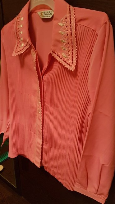 Köynək və bluzalar: ● KOFTA ● Təzə. Türkiyə istehsalı. Ölçüsü - 44. Qiyməti - 25 — 3