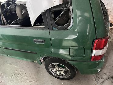 mazda demio 1 5: Mazda Demio: 1999 г., 1.5 л, Автомат, Бензин, Хэтчбэк — 5