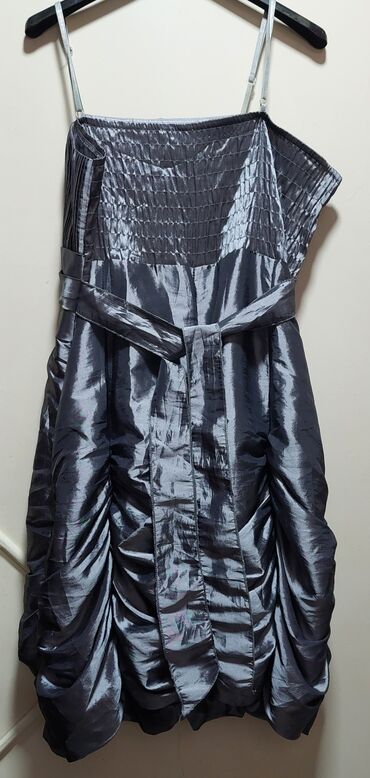 šljokičasta haljina: Color - Grey, With the straps
