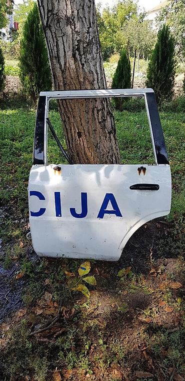 Y61 vrata zadnja l. Za nissan patrol od 1998. Do 2005. God