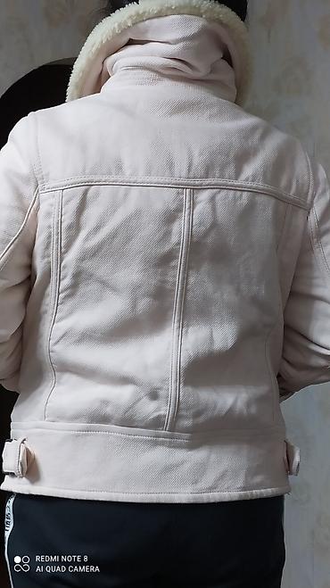 Пуховики и зимние куртки: Женская куртка. Размер L — 5