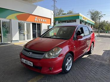 Honda Stream: 2004 г., 2 л, Автомат, Бензин, Минивэн at lalafo.kg — 3 Honda Stream: 2004 г., 2 л, Автомат, Бензин, Минивэн — 3