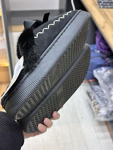 nike skepta: Тёплые домашние тапочки LWWSD (черные) - Модель: закрытые — 2