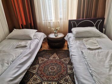 Mənzil kirayələyirəm: 4 otaqlı, 160 kv. m — 15