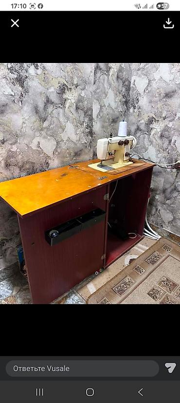 mawin kalonkasi: Tikiş maşını dəsti – stol və quraşdırılmış elektrikli maşın - — 1
