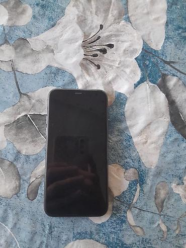 Apple iPhone: IPhone 11 Pro, 256 GB, Qara, Face ID — 7