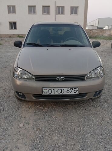 r17 şam: VAZ (LADA) Kalina: 1.6 l | 2006 il 20700 km Hetçbek