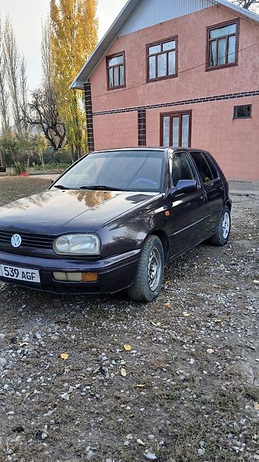 camry 2 2: Volkswagen Golf: 1992 г., 1.8 л, Механика, Бензин, Хэтчбэк — 4