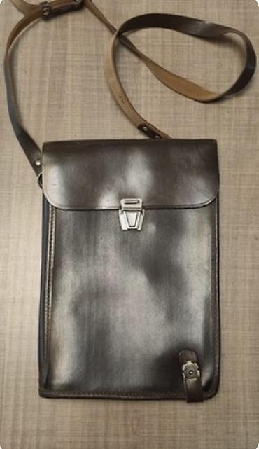 fendi cantalar: Klassik dəri çiyin çantası – çoxbölməli təşkilatçı. - Material — 3