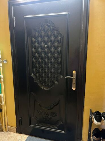 дверные замки в баку: Подъездная Б/у Входная дверь Самовывоз