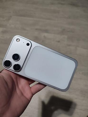 Apple iPhone: IPhone Xr, Б/у, 128 ГБ, Чехол, 100 % — 8