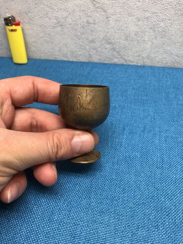 Sikkələr: Antik Latun Nelbeki ve murebbe qabi qiymet 1 eded ucun . 3 eded var — 16