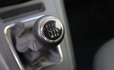 kodi ne radi 2022: RUČICA MENJAČA ZA OPEL ZAFIRA OD 2005. DO 2011. GOD. | Polovni — 1