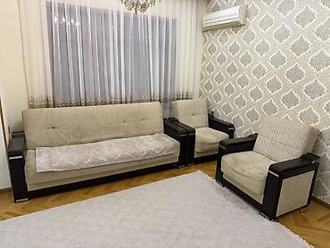 duru yag: Qonaq otağı üçün yumşaq mebel dəsti Tərkibi: - 1 ədəd geniş divan - 2 — 2