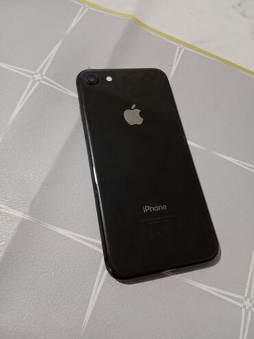 продать iphone 8: IPhone 8, Колдонулган, 128 ГБ, Кара, Каптама, Коргоочу айнек, 75 %