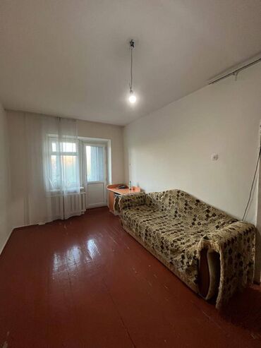 токмок квартира на долгий срок: 1 бөлмө, Кыймылсыз мүлк агенттиги, Жарым -жартылай эмереги бар