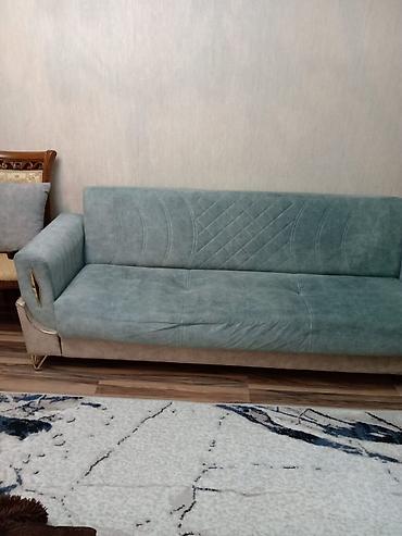 komod modelleri: Modern yumşaq divan - Rəng: açıq adaçayı-yaşıl oturacaq və arxa — 2
