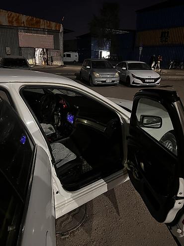 BMW: BMW 5 series: 1997 г., 2 л, Механика, Бензин, Седан — 9