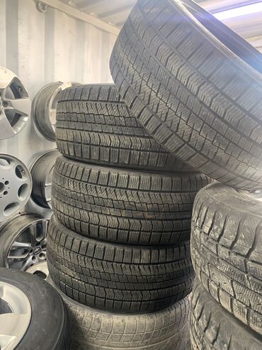 крамадор диски: Шины 245 / 40 / R 18, Зима, Б/у, Комплект, Япония, Bridgestone