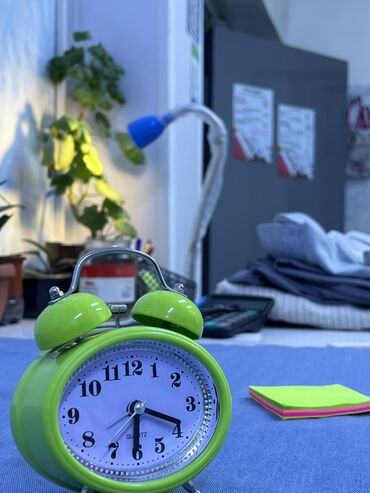 Швеи-реставраторы: Швея-реставратор, Форма, Оплата: Сдельная, График работы: Сменный график, Опыт работы: 3-5 лет опыта, Женщина — 2